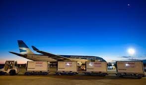 Entre el viernes y el sábado llegan a todo el país más de 1,6 millones de dosis de Astrazeneca