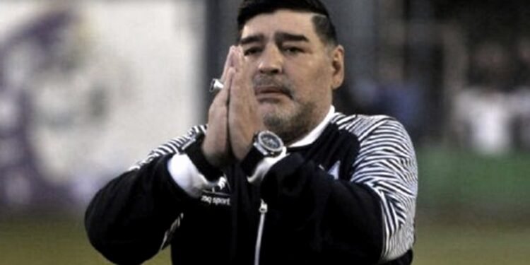 Delegan la investigación por denuncia de trata de personas contra allegados de Maradona