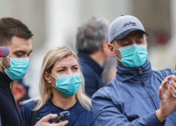 “Hay un rebrote y empieza a circular más fuerte la variante Ómicron”