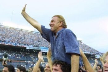 Mostaza Merlo: Tras la sequía de 35 años “salir campeón con Racing fue hermoso”