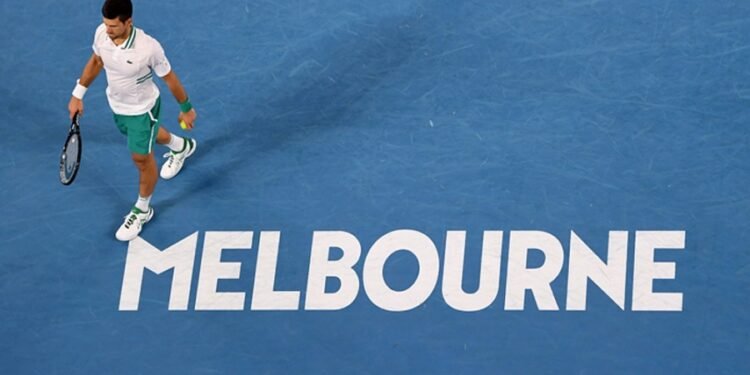 Djokovic permanece retenido en Melbourne tras apelar la negativa de ingreso a Australia
