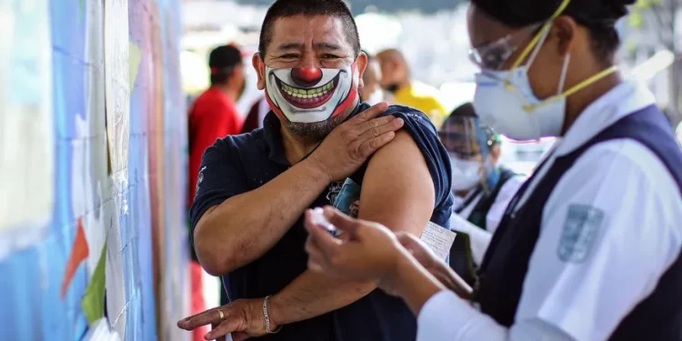 Vacunación Covid 19 en Argentina: cuántas dosis se aplicaron al 18 de febrero