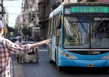 Aumentan 40% las compensaciones al transporte público del interior