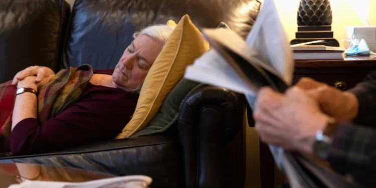 Una de cada 3 personas mayores de 65 años padecen una secuela después del COVID-19