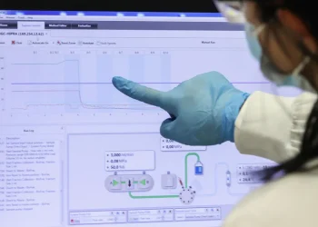 Con inteligencia artificial, científicos descubren nuevas pistas sobre la acción del COVID-19 en el organismo