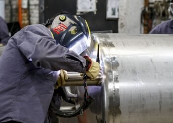 Oficializaron la suba del 45 por ciento para el Salario Mínimo, Vital y Móvil