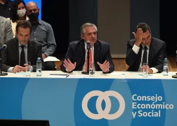 Alberto Fernández habló de hacer “terapia de grupo” con empresarios y gremios para enfrentar la inflación
