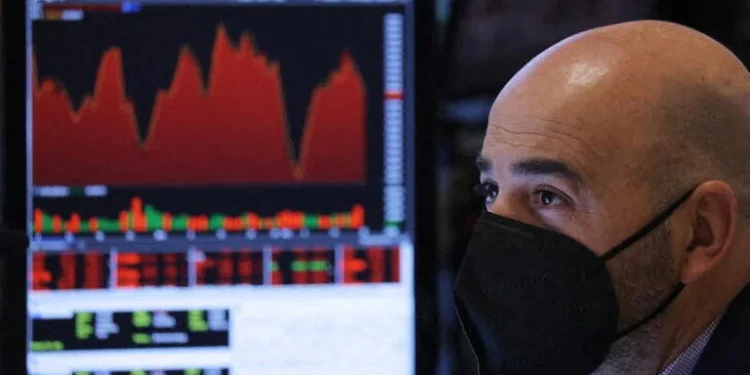 Los dólares financieros cayeron hasta 3% por las ventas de los importadores que los acumulaban para cubrirse