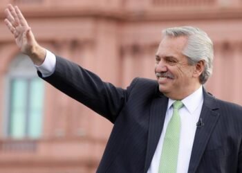 El Presidente viaja a San Juan para un acto de entrega de viviendas