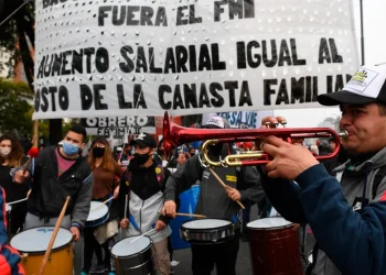 Los piqueteros salen a la calle para reclamar por los que quedaron fuera del bono de “refuerzo salarial”
