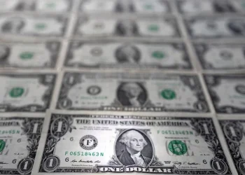 Dólar hoy: la cotización libre vuelve a subir y alcanza un nuevo récord histórico