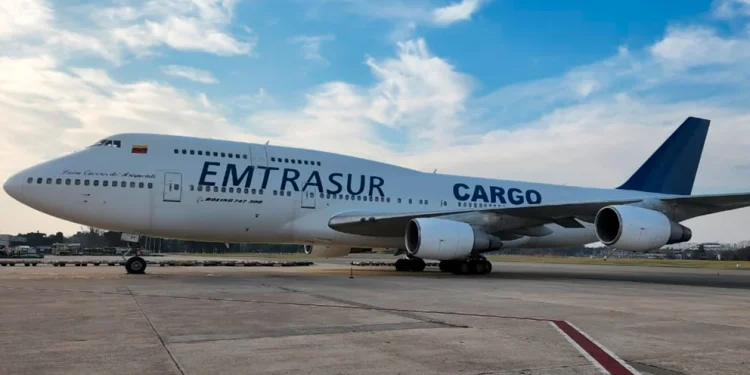 Avión iraní-venezolano: la DAIA solicitará al juez que rechace el pedido de los tripulantes para salir de la Argentina