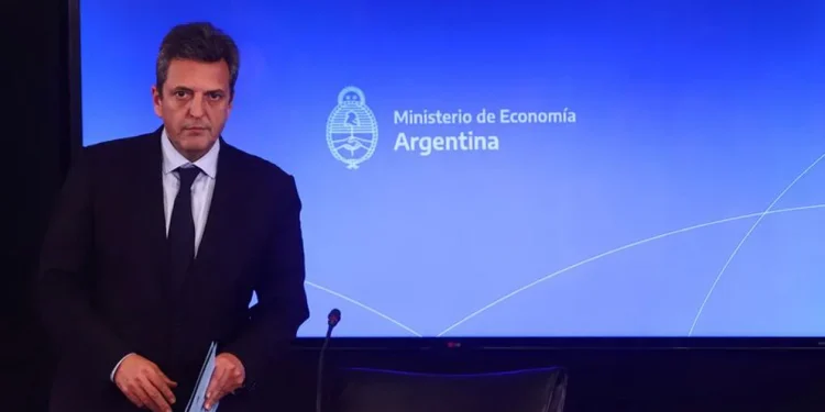 Massa recortó el Presupuesto de Gastos de la Administración Central en lo que resta de 2022 en $128.000 millones