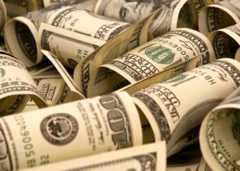 La brecha cambiaria volvió a niveles de 100% y es un obstáculo para los planes del Gobierno