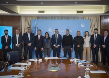 PreViaje: Massa y Lammens firmaron un acuerdo de precios con el sector hotelero