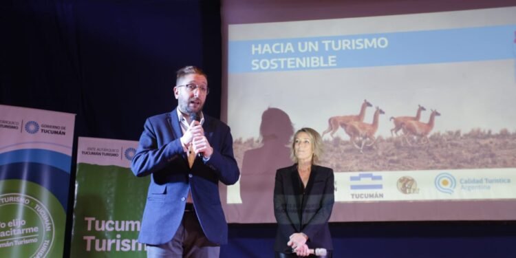 Apertura de los “Foros Regionales de Sostenibilidad Turística”