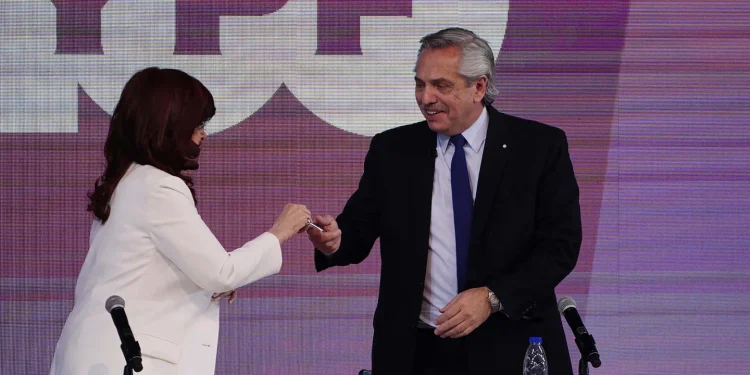 Cristina Kirchner y Alberto Fernández retomaron el diálogo tras la descompensación de salud que sufrió el Presidente