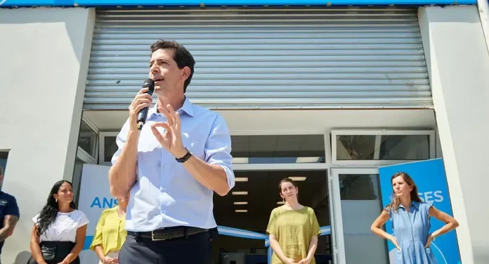 Alberto Fernández y Wado de Pedro se reunieron en Olivos y sellaron una tregua antes de la mesa nacional del Frente de Todos