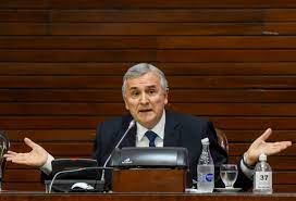 La dura crítica de Gerardo Morales a Javier Milei: “Está mal de la cabeza, es un desquiciado”