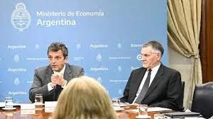 Sergio Massa anuncia un alza de más de 40% en los topes de facturación para el Monotributo desde julio