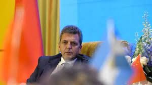 Punto por punto, cómo es la operatoria con la que Qatar auxilió a la Argentina para pagarle al FMI