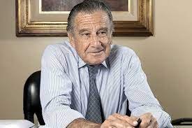 Eduardo Eurnekian busca despegarse de Javier Milei por sus críticas al papa Francisco: “No está a la altura de juzgar ni opinar sobre él”