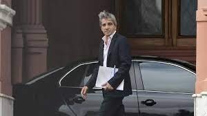 El Gobierno busca derogar una ley para tomar deuda externa sin topes ni aprobación del Congreso