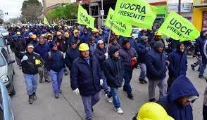 La UOCRA alertó sobre la caída de 80.000 puestos de trabajo en la construcción y anunció un plan de lucha territorial