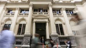 El Banco Central reflota una medida de la gestión de Mauricio Macri para ampliar los servicios financieros