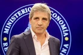 El Gobierno asegura que la crisis de los mercados no tendrá gran impacto en la Argentina gracias al cepo