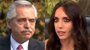 Tamara Pettinato fue contratada para conducir un evento oficial durante la gestión de Alberto Fernández