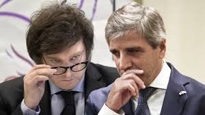 Las razones por las que se demora la salida del cepo al dólar