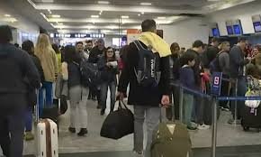 Aerolíneas denunciará a los gremios aeronáuticos 