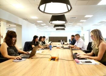 BANCO CIUDAD ENTRE LAS MEJORES EMPRESAS PARA TRABAJAR EN ARGENTINA PARA MUJERES