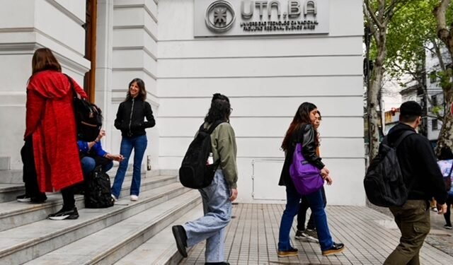 PRESTAMOS PARA ESTUDIANTES Y JOVENES GRADUADOS