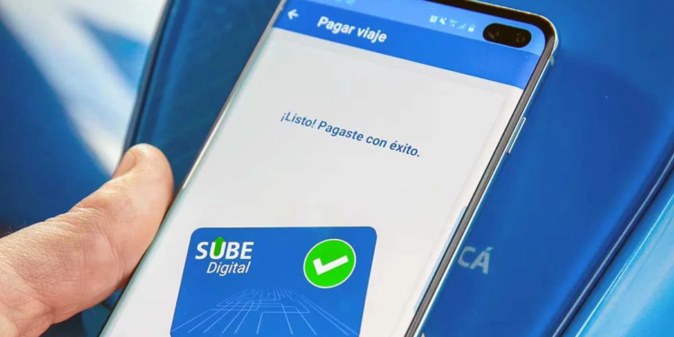 Ya se puede pagar el subte con tarjeta y celular en cinco estaciones: habrá promociones bancarias con 65% de reintegro
