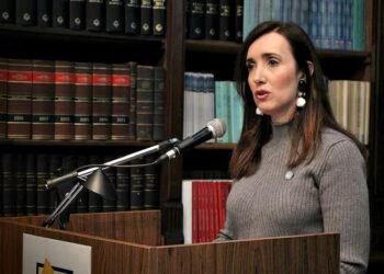 En medio de la tensión con Milei, Guillermo Francos se reunió a solas con Victoria Villarruel en el Senado