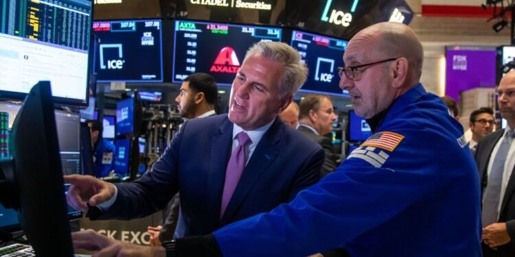 Las acciones de bancos argentinos se disparan hasta 18% por la recomendación de un gigante de Wall Street