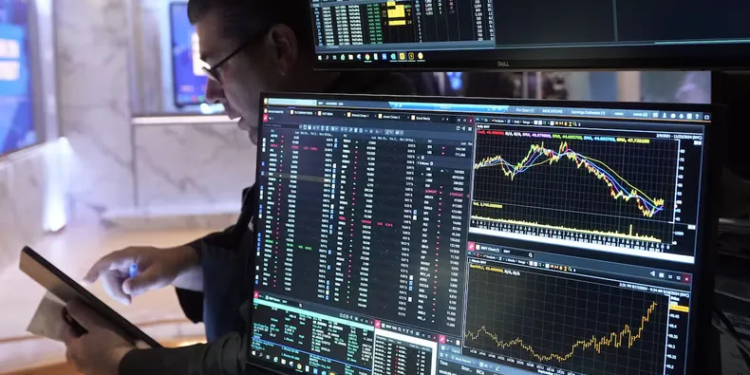 Por primera vez en 7 años, el riesgo país argentino se ubica debajo de los 600 puntos