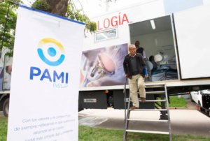 Acusan al PAMI y a laboratorios de cobrar sobreprecios en remedios oncológicos