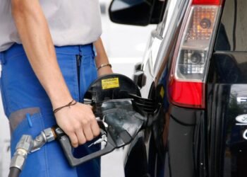 Aumentaron la nafta y el gasoil: cuánto cuesta el litro desde este viernes