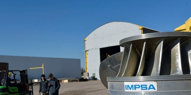 El Gobierno acepta la oferta de una empresa estadounidense y está cerca de concretar la primera privatización