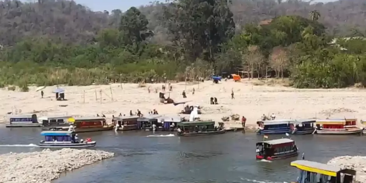 Tras la queja de Bolivia, el municipio argentino Aguas Blancas confirmó que construirá un alambrado en la frontera