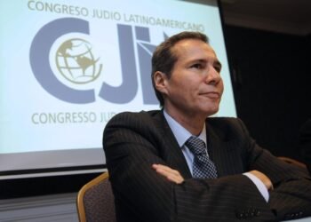 Caso Nisman: un informe de la fiscalía ratificó que fue asesinado por investigar el encubrimiento del atentado a la AMIA
