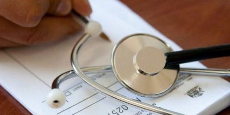 El Gobierno se reúne con las prepagas y negocia para que las cuotas no suban por encima de la inflación