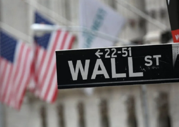 Las acciones argentinas moderan las bajas en Wall Street y la Bolsa porteña sube 6% tras la tensión por el caso $LIBRA