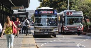 Las empresas y la UTA acordaron un aumento salarial de 8,3%