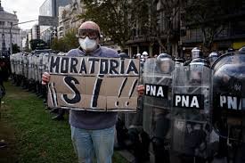 La oposición busca sesionar para tratar la suba de jubilaciones