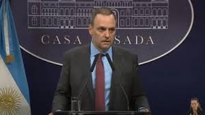 ⁠El Gobierno les descontará el día a los empleados públicos que hagan paro para marchar por Cristina Kirchner