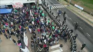 Protesta y tensión en el INTI